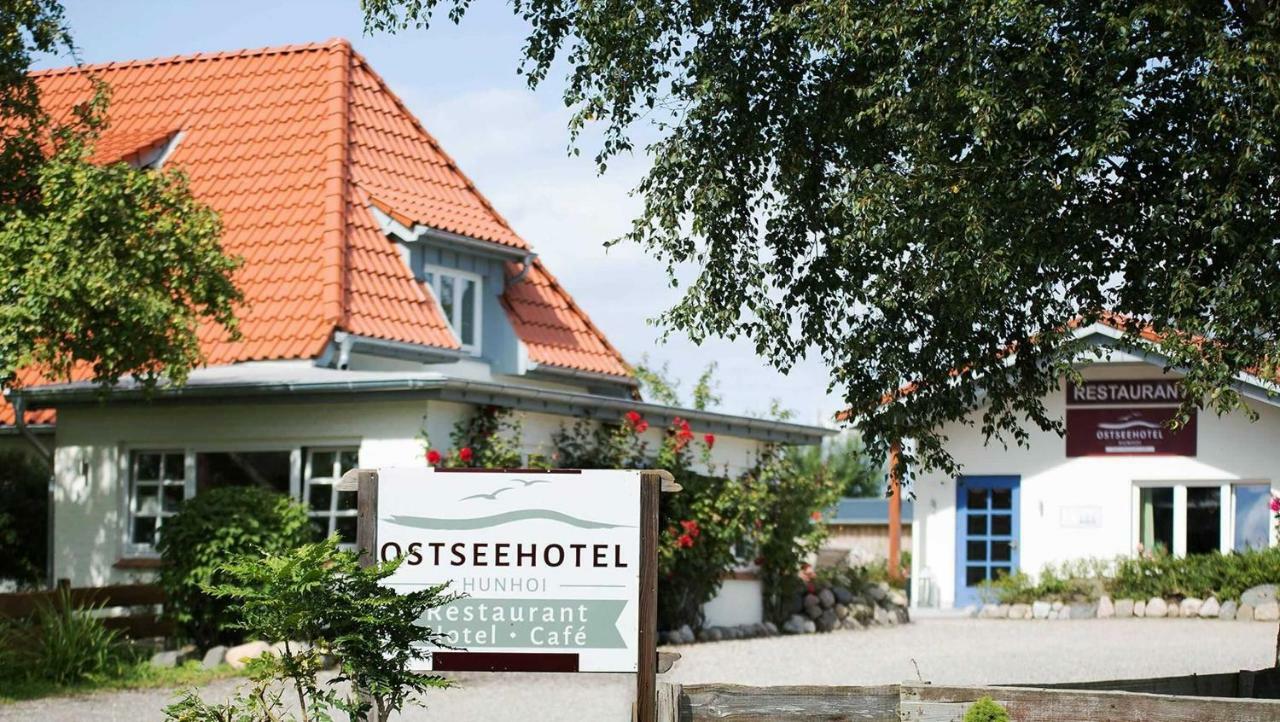 Ostseehotel Hunhoi Niesgrau Екстериор снимка